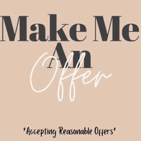 Meet your Posher, Adelaida - Picture 1 of 3